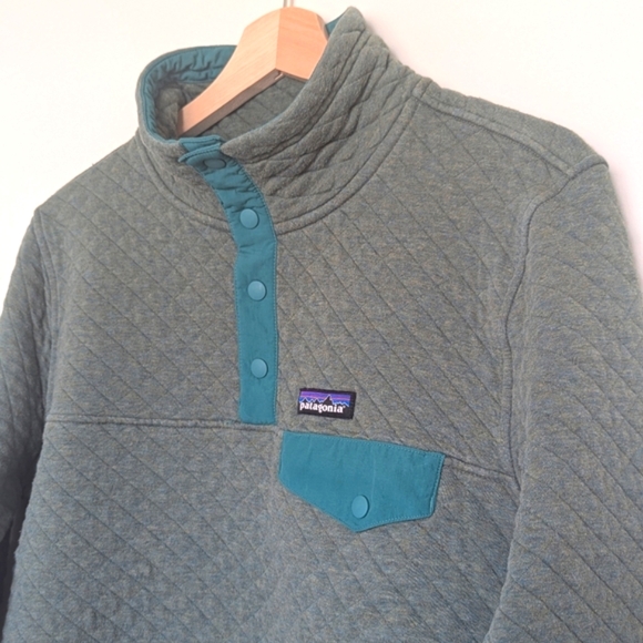 Patagonia Tops - Patagonia Organic Cotton Quilt Snap-T Pullover - Size M